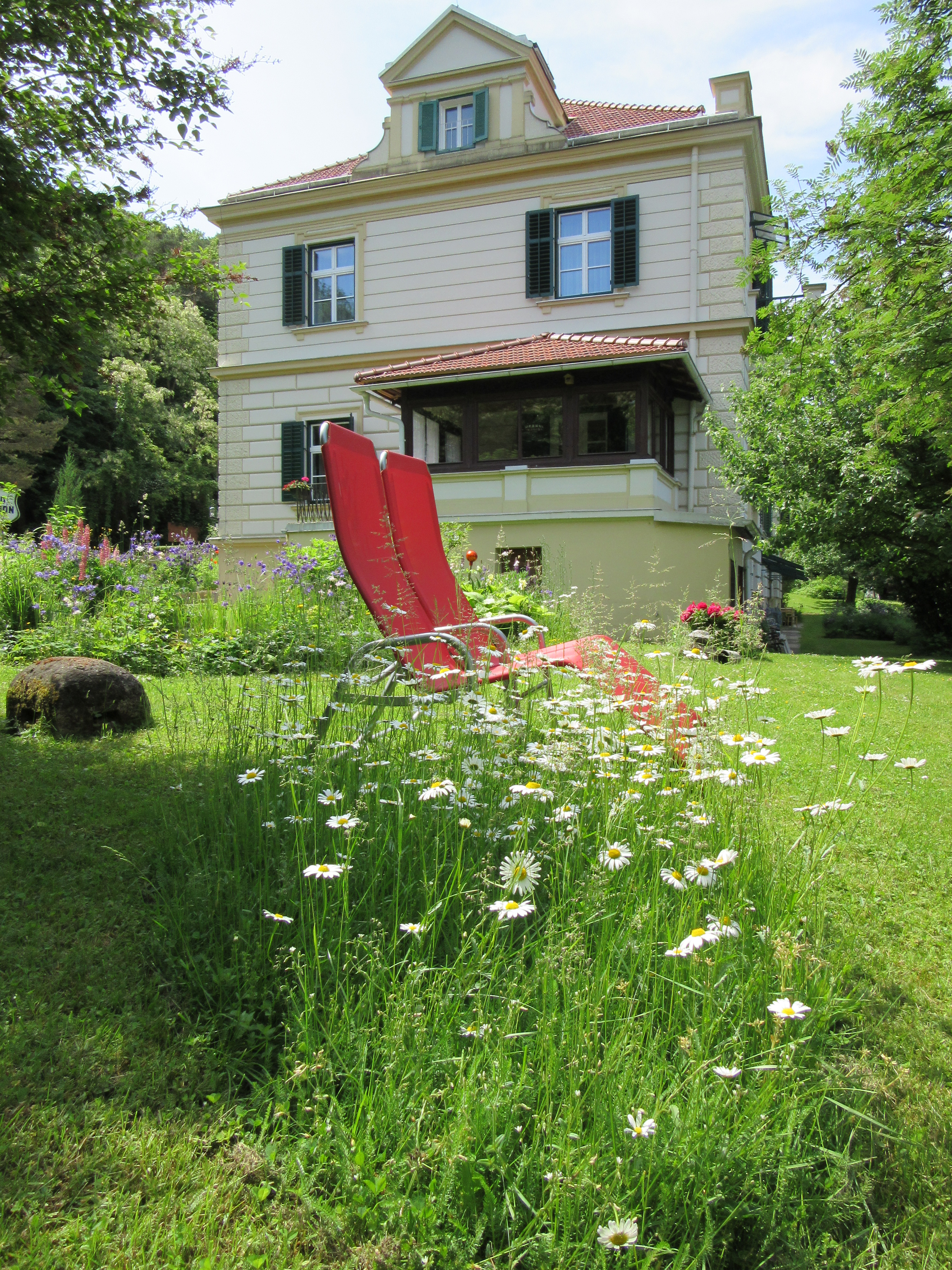 Gartengenuss in der Waldpension